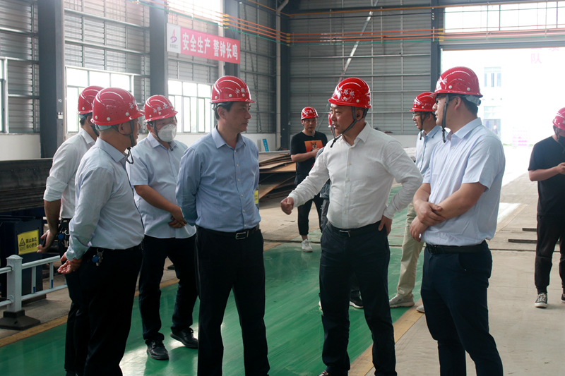 蕪湖市住建局黨委書記、局長朱發(fā)沐一行到安徽建工鋼構(gòu)智能制造有限公司調(diào)研2